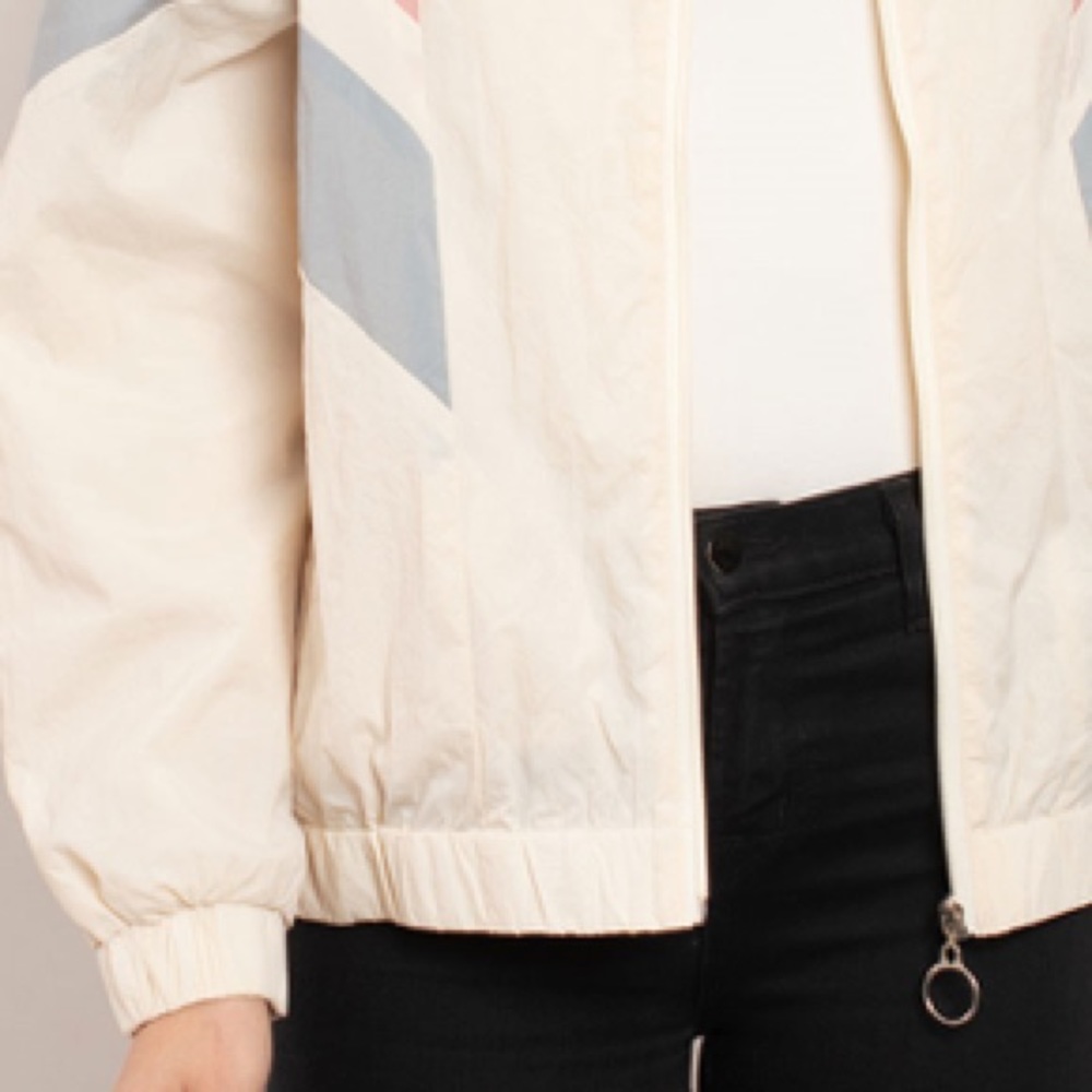 ❄️Ivory Color Block Hoodie Jacket - Picture 6 of 10